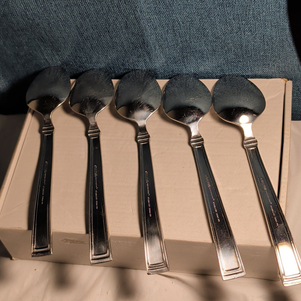 Hampton Silversmiths PORTFOLIO Glossy Spoons Set of 5 | 18/0 Stainless 208