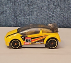 Hot Wheels Super Gnat | 2013 HW Stunt Track Aces | Yellow #55 Race Car