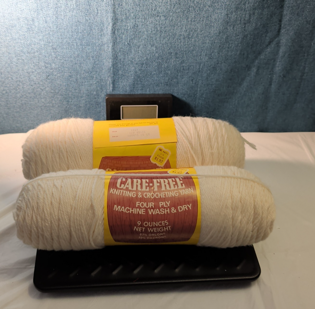 Vintage Care-Free Yarn 4-Ply Worsted Off White Lot 2 Skeins 18oz Total NOS Orlon