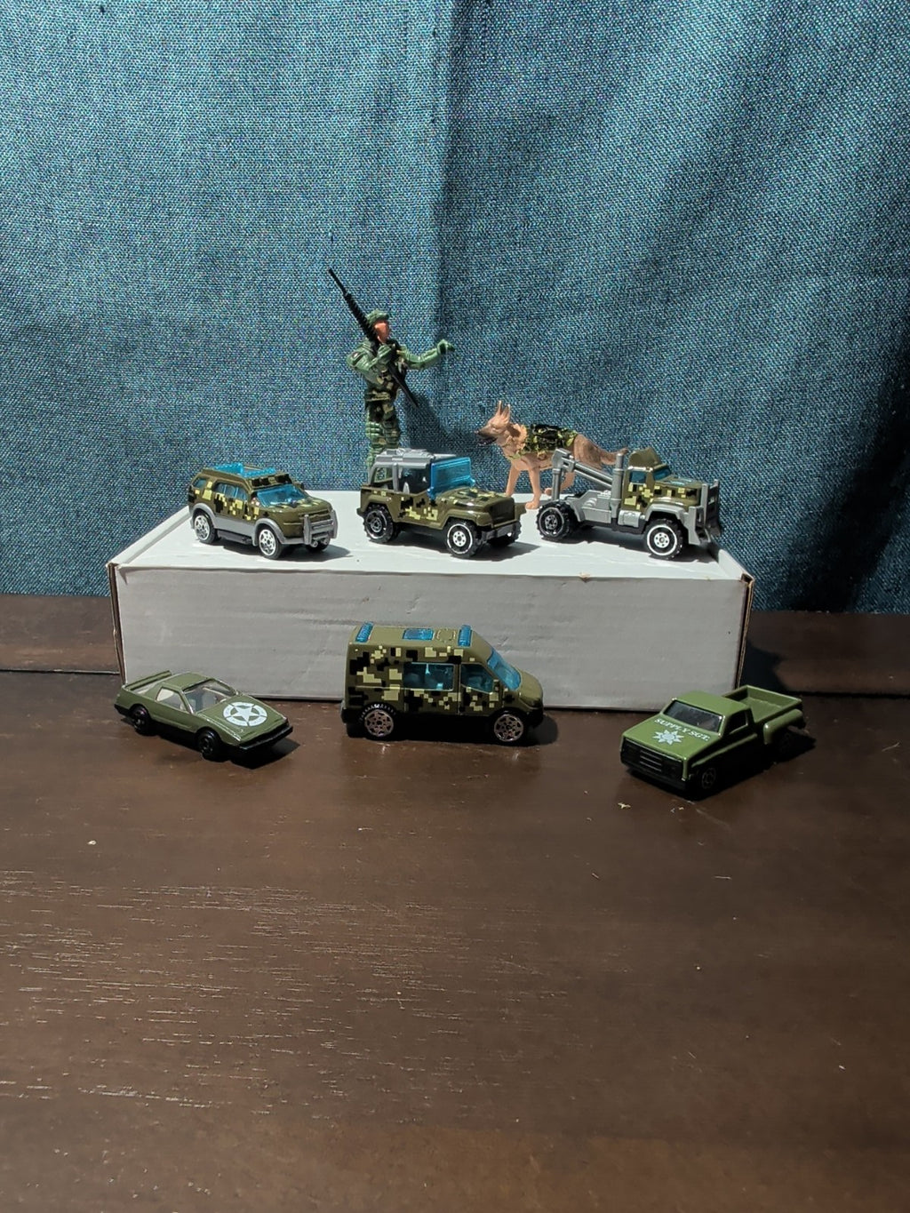 8 Pc. Soldier Action Figure & K9 Dog | Army Vehicles| Military Toy Strike Team
