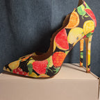 Liliana Fruit Print Pumps 8.5 Scalloped Stiletto Heels Watercolor Fruit Salad