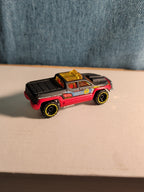 Hot Wheels Off-Duty Truck | Graffiti Removal Service | 2016 HW City Works |