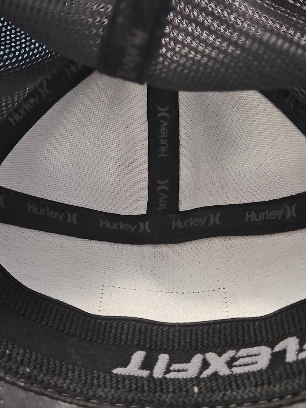 Hurley Flex-Fit Mission Trucker Hat Cap Size L/XL Gray Mesh Performance Surf