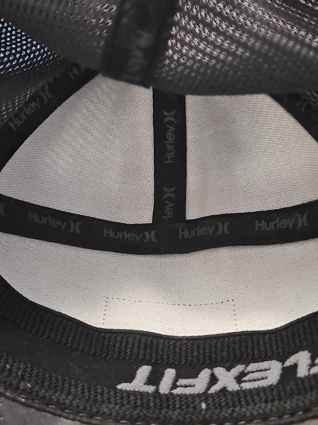 Hurley Flex-Fit Mission Trucker Hat Cap Size L/XL Gray Mesh Performance Surf
