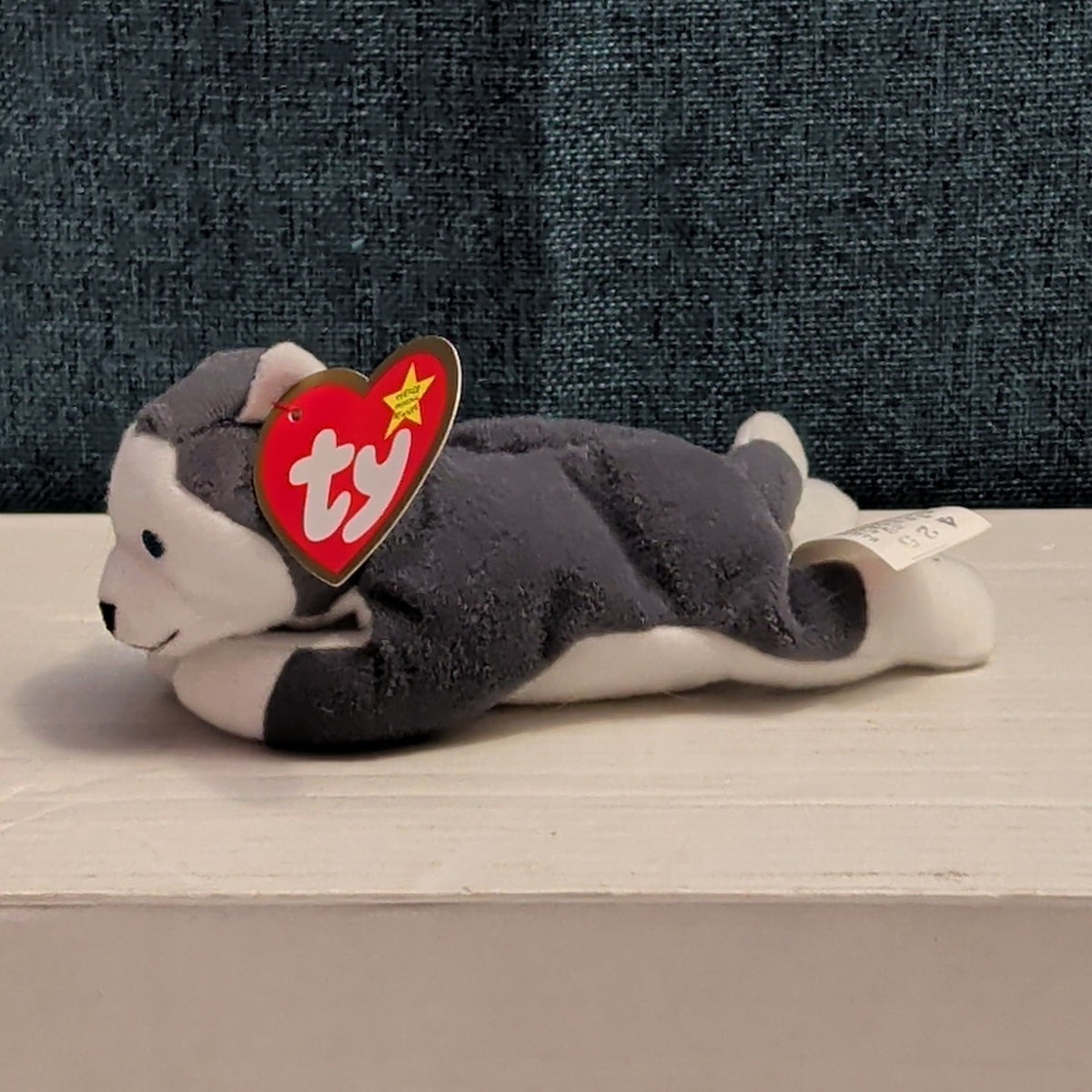 Ty Teenie Beanie Baby Nook the Husky 1999 McDonald's Plush Dog Grey White Tag