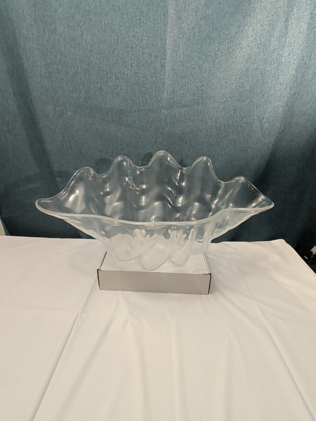 Large Acrylic Clam Shell Serving Bowl 18" Wavy Scalloped Beach House Centerpiece