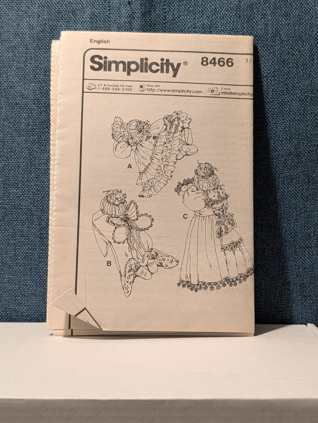 Simplicity 8466 Walnut Creek Hide&Seek Doll Pattern 98 Topsy Turvy 3 Sizes Uncut