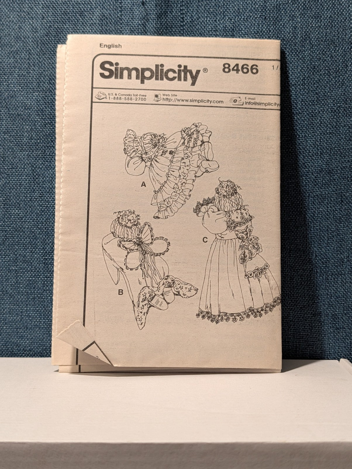 Simplicity 8466 Walnut Creek Hide&Seek Doll Pattern 98 Topsy Turvy 3 Sizes Uncut