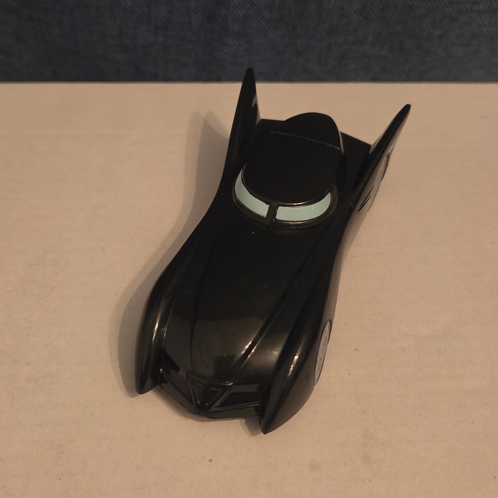 Batmobile 1999 DC Comics Jack In The Box Restaurant Friction Pull Back Toy Car