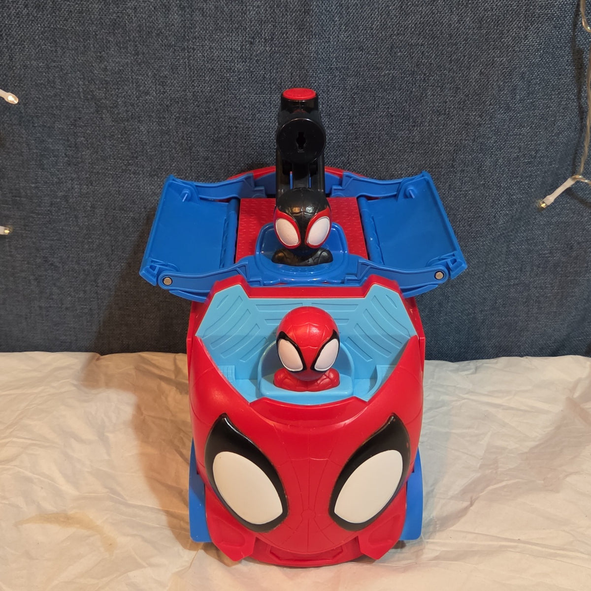Spidey & His Amazing Friends Web Spinning Hauler Transforming Vehicle 3 In 1