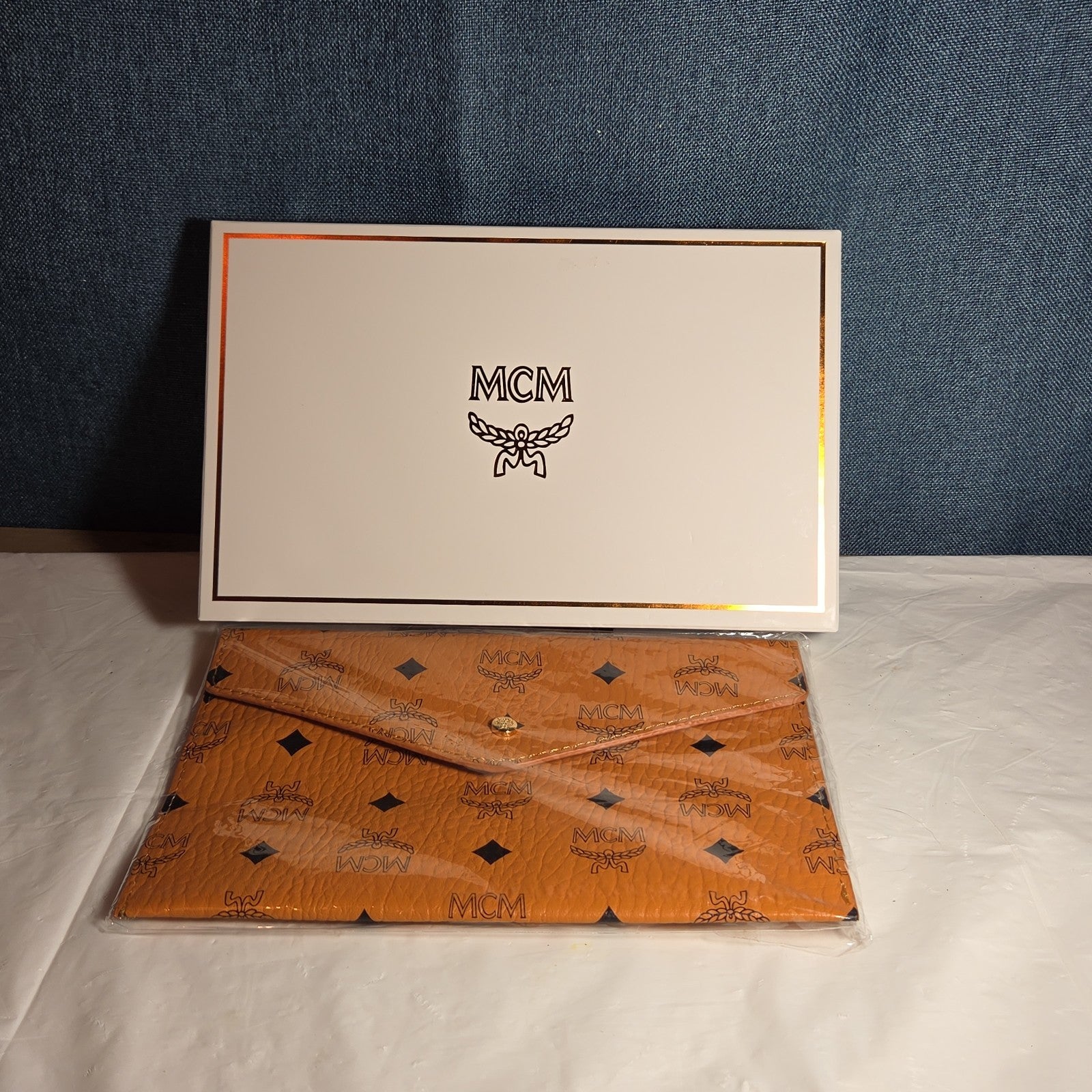 MCM Visetos Envelope Pouch Cognac Monogram Beauty Clutch NIB 200838