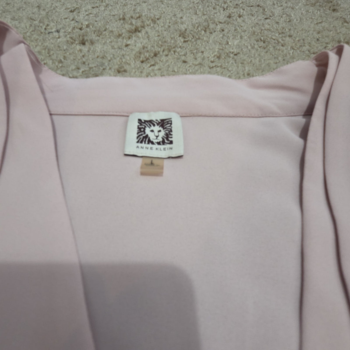 Anne Klein Blouse L Pink Tie Neck V-Neck Long Sleeve Career Top