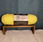Red Heart Super Saver Pale Yellow 8oz Acrylic Yarn Worsted NWT E300