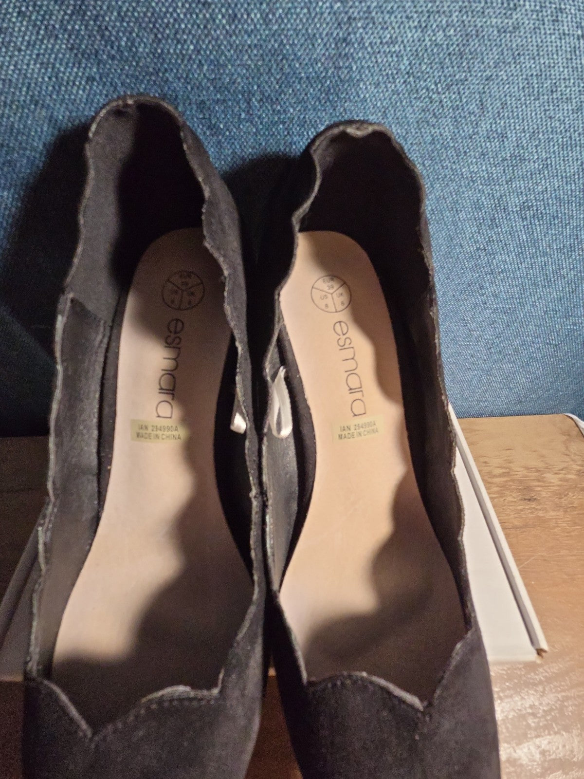 Esmara Black Suede Scalloped Heels Pumps Pointed Toe Size 8