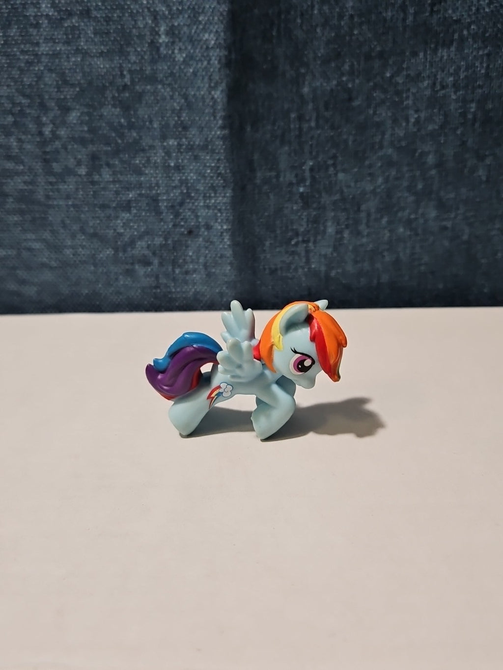 My Little Pony Read & Play Bundle | 3 Mini Figures & Board Book | Rainbow Dash