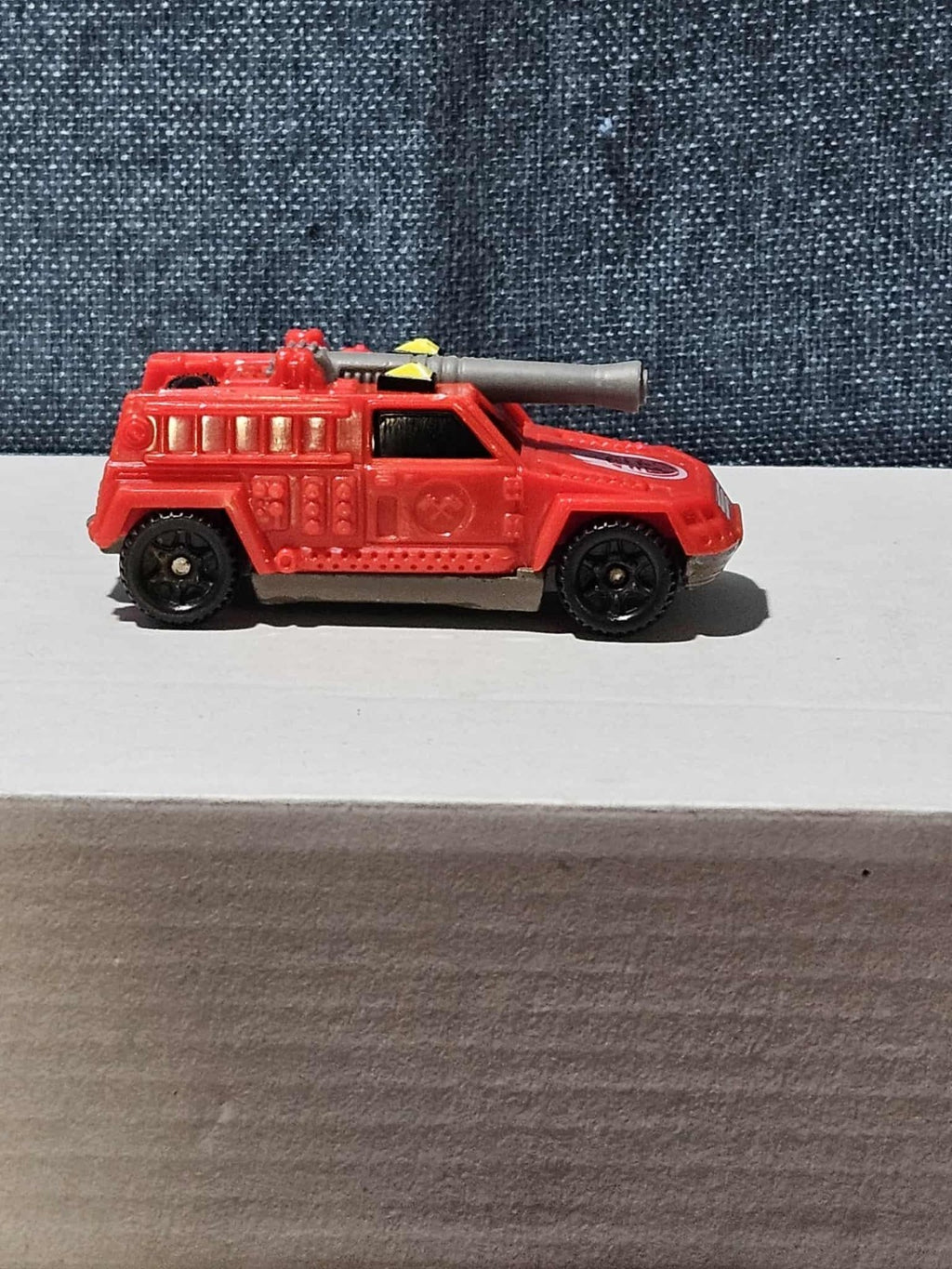 1997 McDonald's Hot Wheels FIRE TRUCK #5 Red Rescue Vehicle 90s Vintage Loose