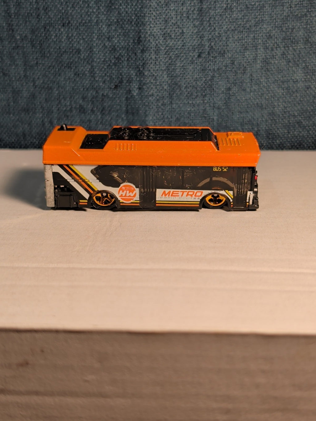 Hot Wheels Ain't Fare Bus | 2020 HW Metro "Rapid Routes" |  Diecast City Bus