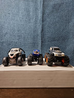 3-Piece Monster Truck Set | Hot Wheels Twin Mill & Howlin' Heat