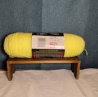Red Heart Super Saver Pale Yellow 8oz Acrylic Yarn Worsted NWT E300