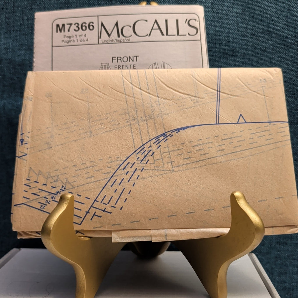 2016 McCall's M7366 Misses' Jumpsuit & Romper Sewing Pattern | Size 14-22 UNCUT