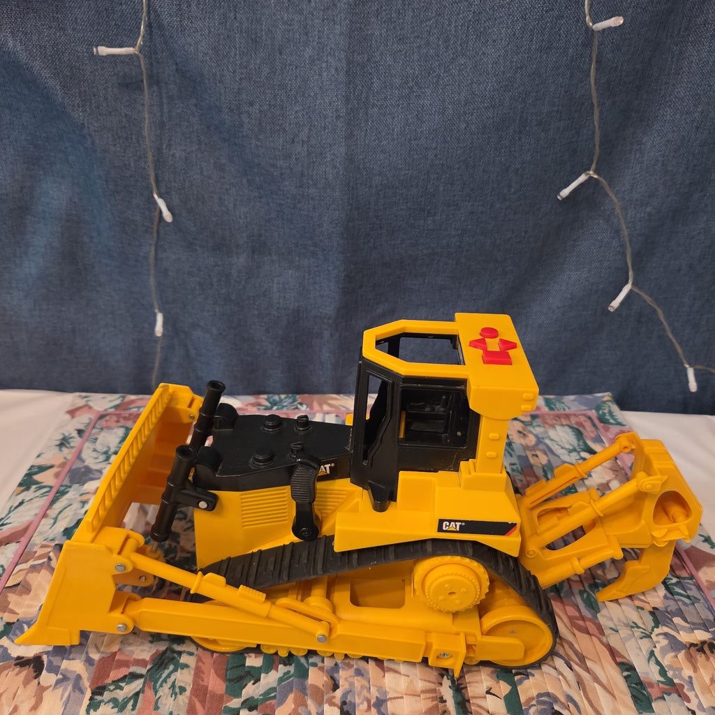 Caterpillar CAT Bulldozer Toy Plastic Construction Vehicle Y2K