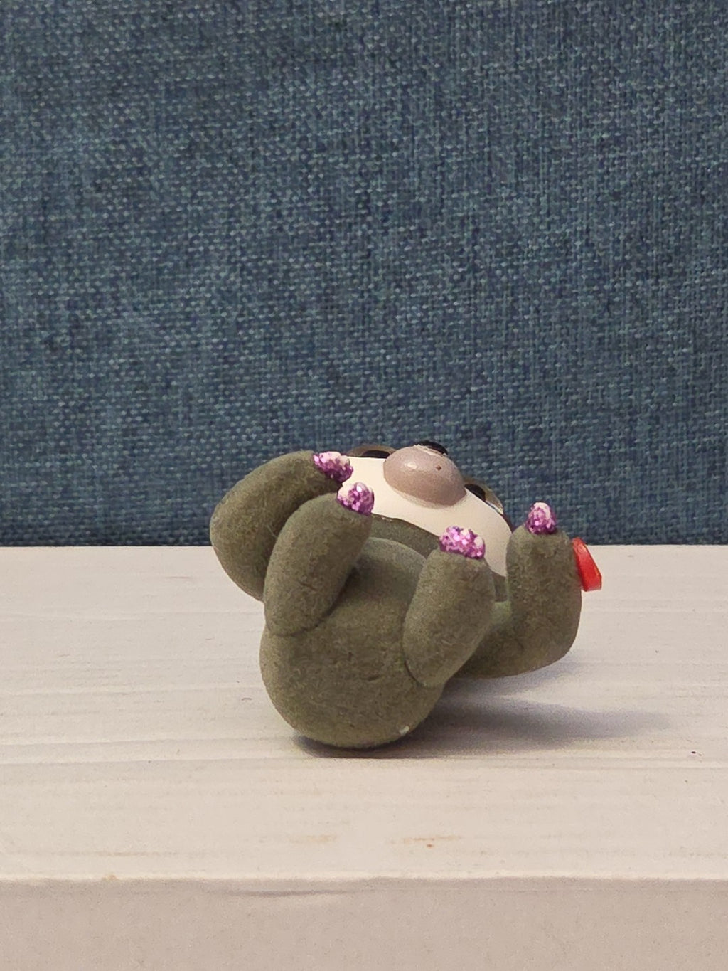TY Mini Boos Series 4 Dangler The Sloth Figure | 2" Flocked Collectible | Glitte