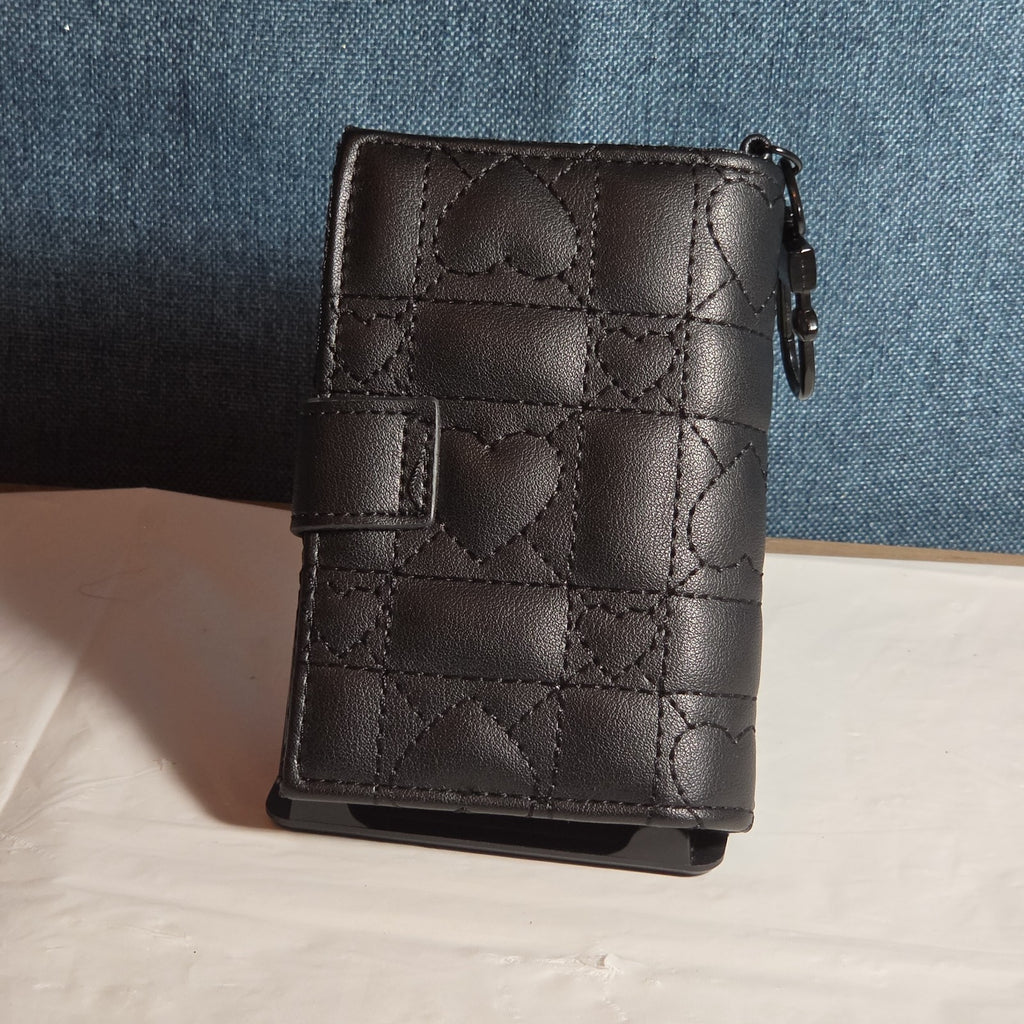 Betsey Johnson Luv Betsey Heart Quilted Wallet Y2K Goth