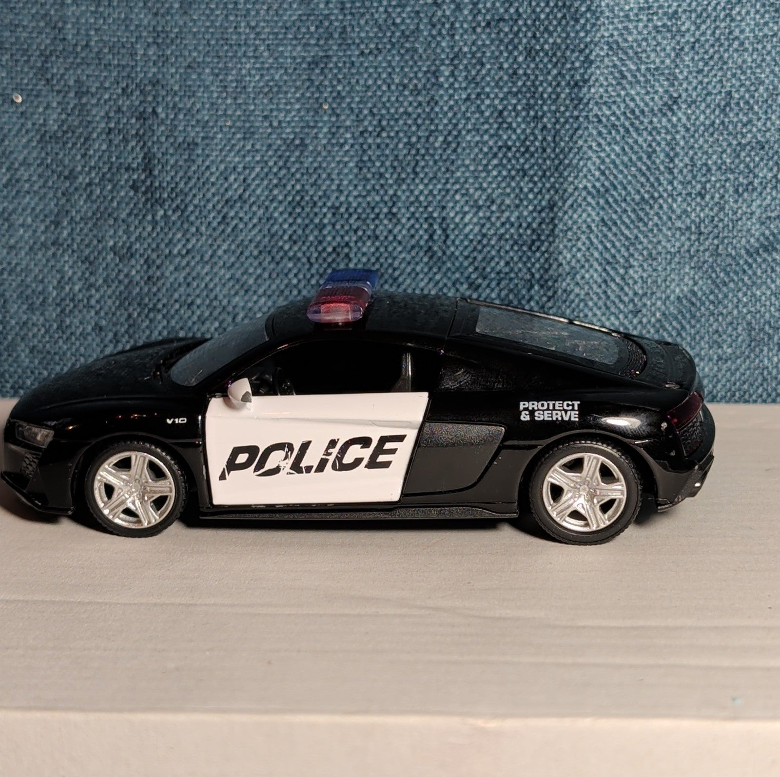 RMZ City Audi R8 Police Car 1/36 Diecast Pull Back Opening Doors PreOwned