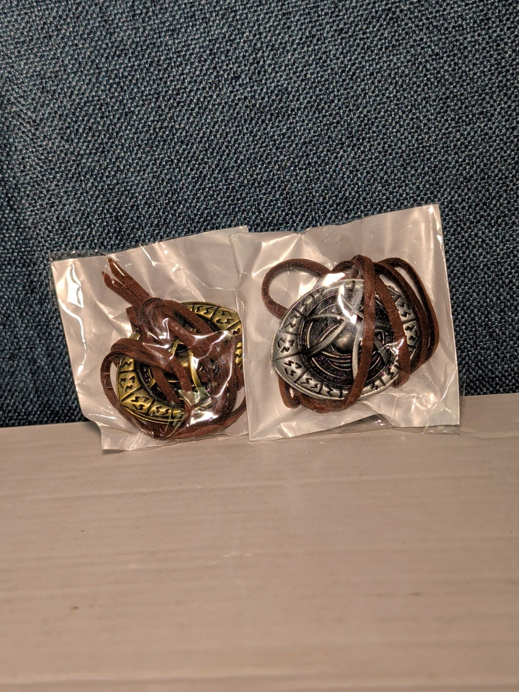 NEW Doctor Strange Eye of Agamotto Necklace 2PC Set | Gold & Silver Cosplay