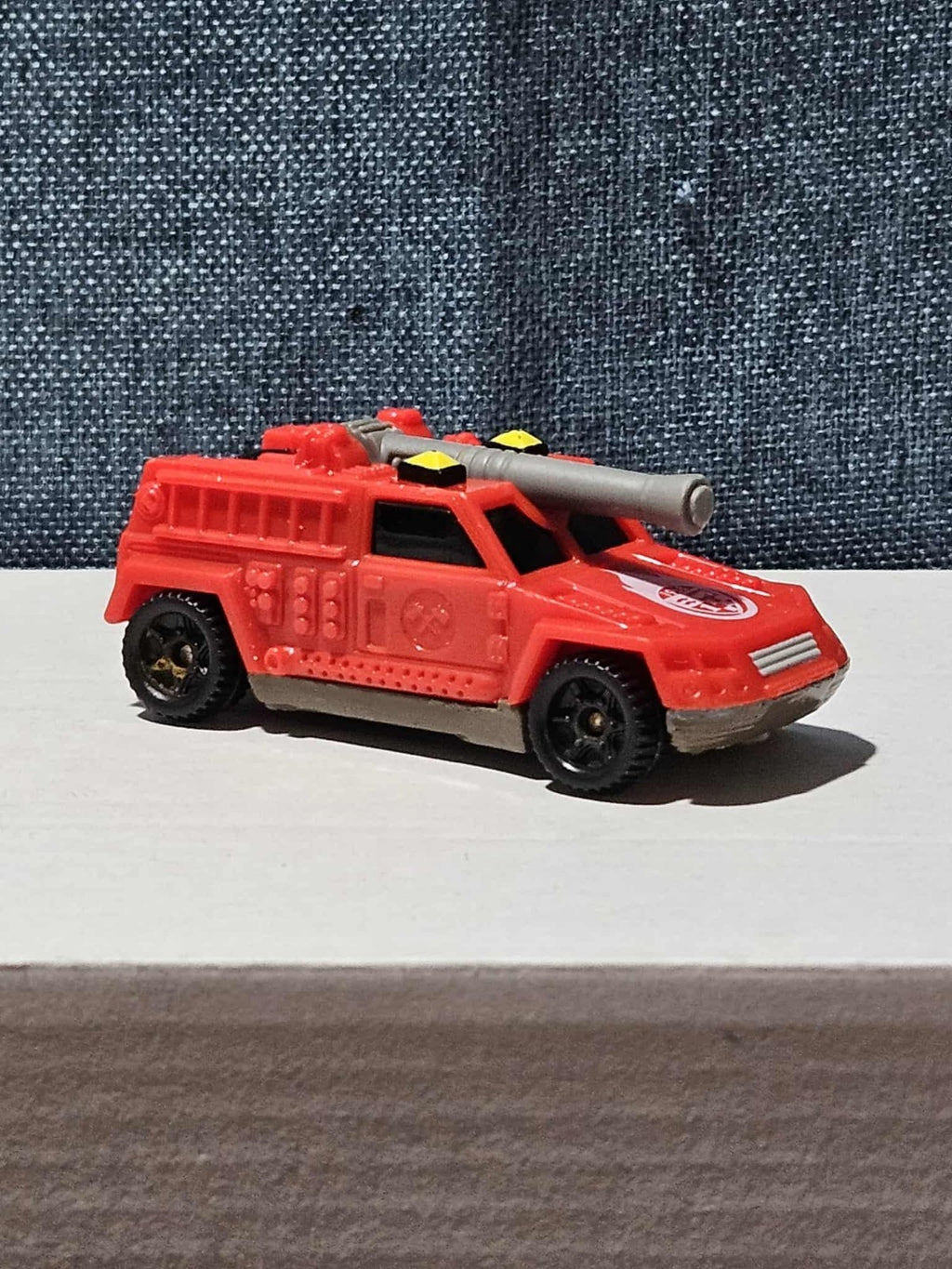 1997 McDonald's Hot Wheels FIRE TRUCK #5 Red Rescue Vehicle 90s Vintage Loose