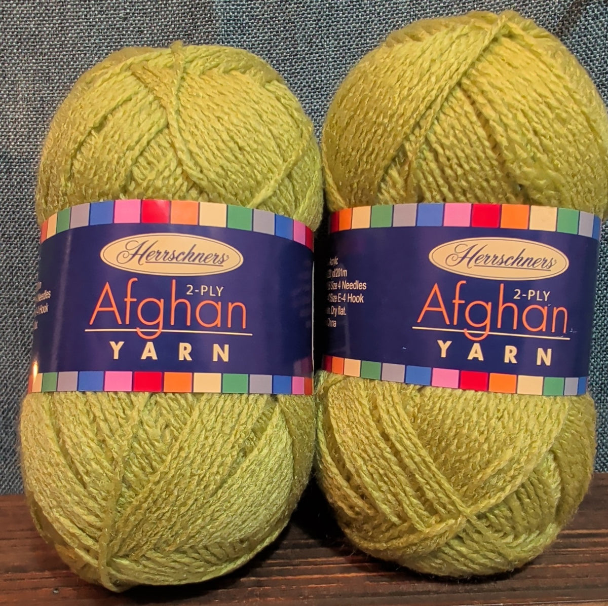 Herrschners Afghan Yarn 2 Ply Celadon Green Acrylic 2 Skein Lot 0046