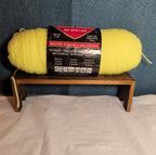 Red Heart Super Saver Pale Yellow 8oz Acrylic Yarn Worsted NWT E300
