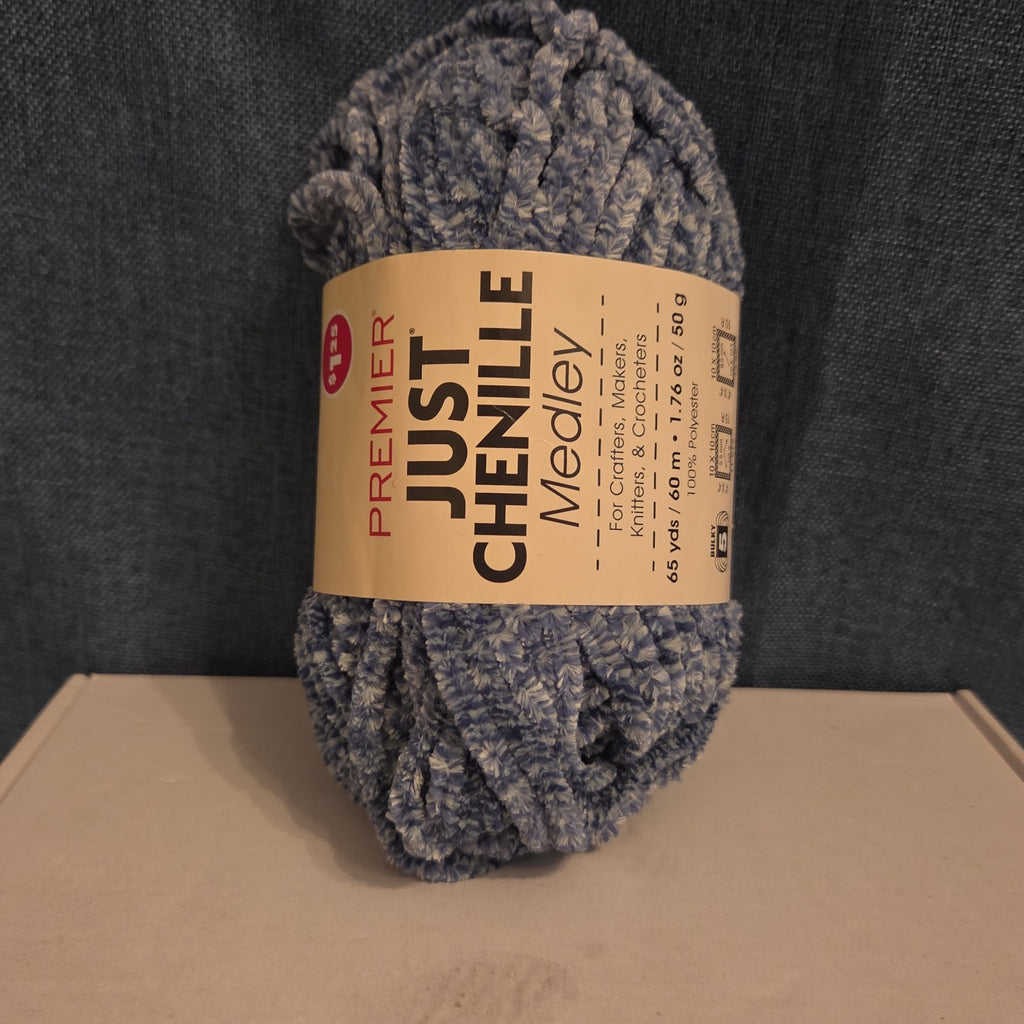 Premier Just Chenille Medley Yarn Navy Blue Lot 202 Bulky 5 Polyester