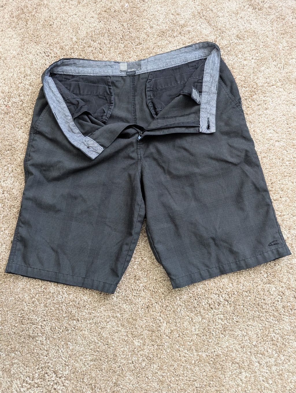 O'Neill Men's Hybrid Flat Front Shorts Size 34 Black Micro Plaid Stretch Chino