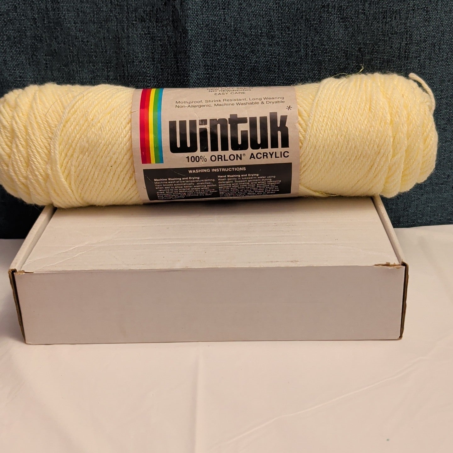 Vintage Wintuk Yarn 100% Orlon Acrylic Fisherman Cream 4-Ply Worsted Weight NOS