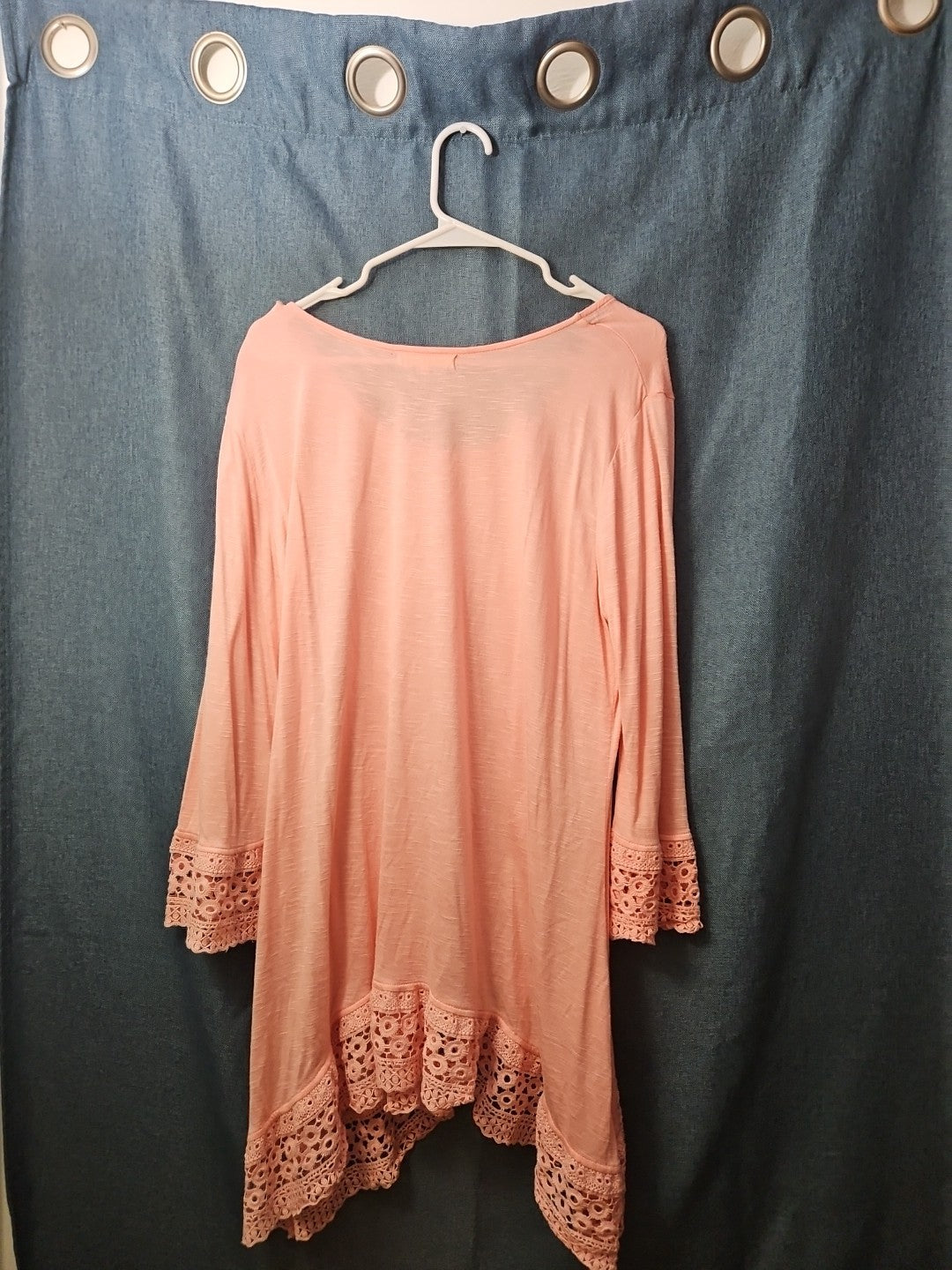 Indigo Soul Boho Tunic Top Large Pink Rayon Crochet Lace Sharkbite Hem Lagenlook