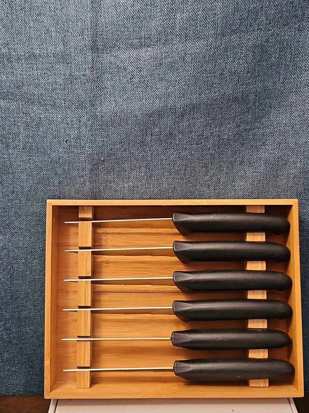 6 Gibson Steak Knives | 4.5" Serrated Stainless Steel | Wood Storage Block Tray