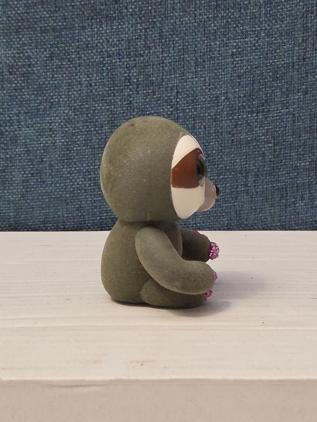 TY Mini Boos Series 4 Dangler The Sloth Figure | 2" Flocked Collectible | Glitte