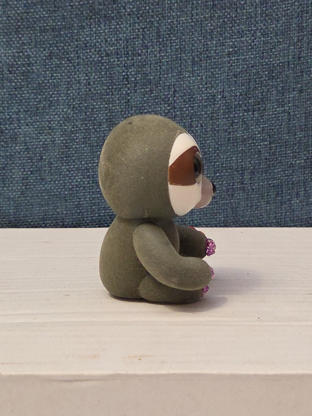 TY Mini Boos Series 4 Dangler The Sloth Figure | 2" Flocked Collectible | Glitte