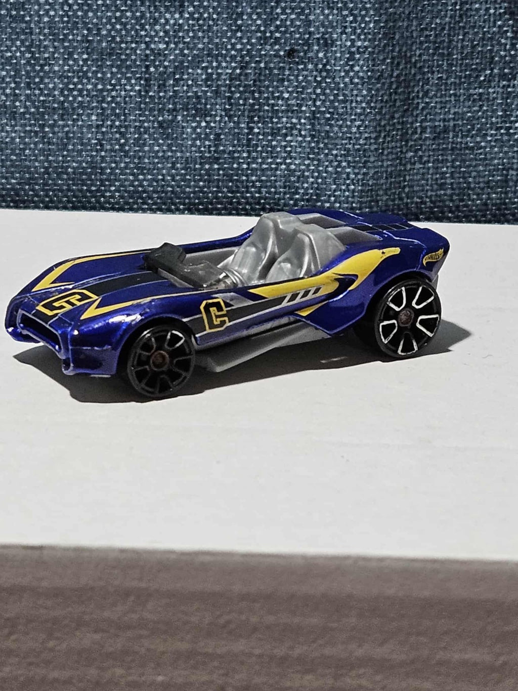 Hot Wheels Carbonic | 2023 Multi-Pack Exclusive Candy Blue | Loose Track Car |
