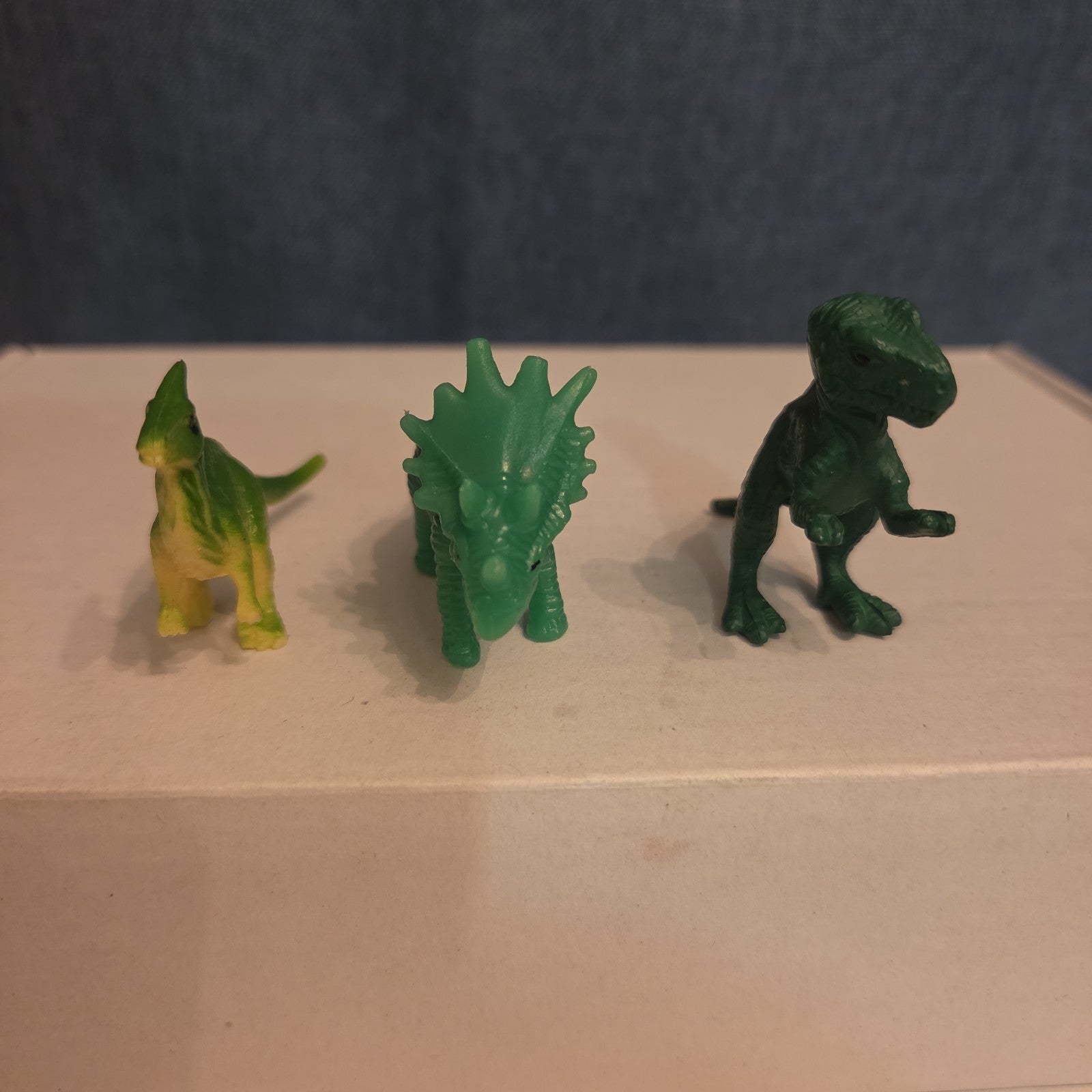 9 Mini Dinosaur Figures Box Set