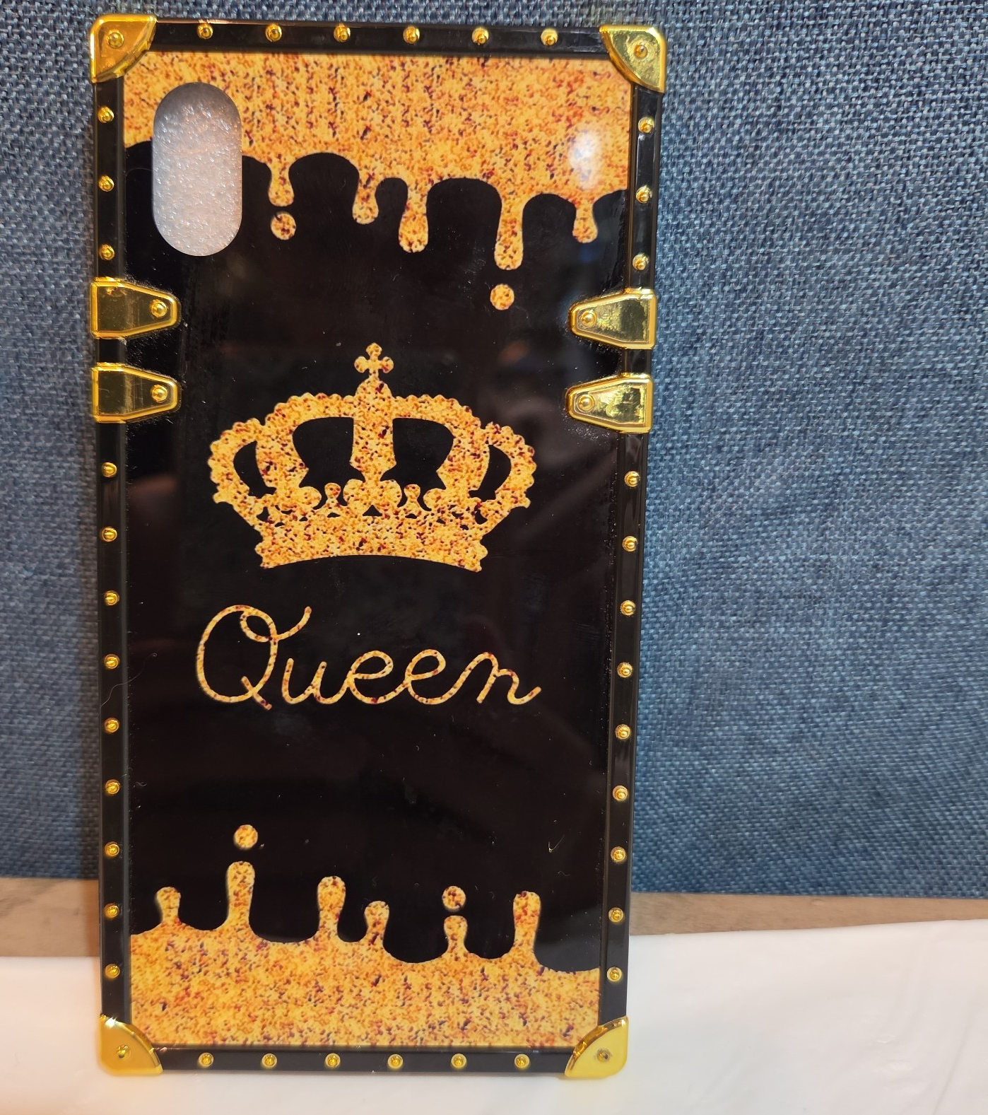Boutique Samsung Galaxy Queen Crown Gold Square Case Shockproof