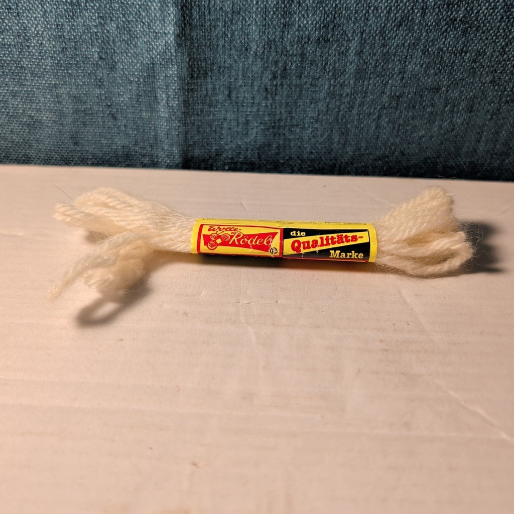 Vintage Tapestry Wool Lot 5 Skeins DMC Laine Colbert & Wolle-Rödel Virgin Wool