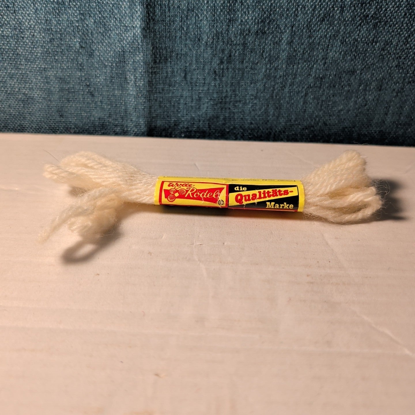 Vintage Tapestry Wool Lot 5 Skeins DMC Laine Colbert & Wolle-Rödel Virgin Wool