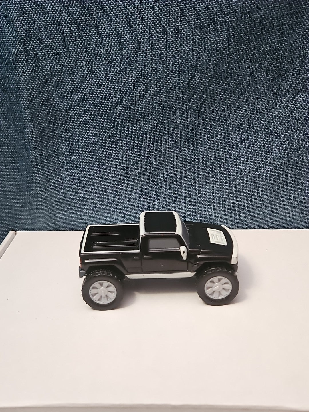McDonald's Hummer H3T Toy Truck | 2006 Happy Meal Friction Car | Black & White