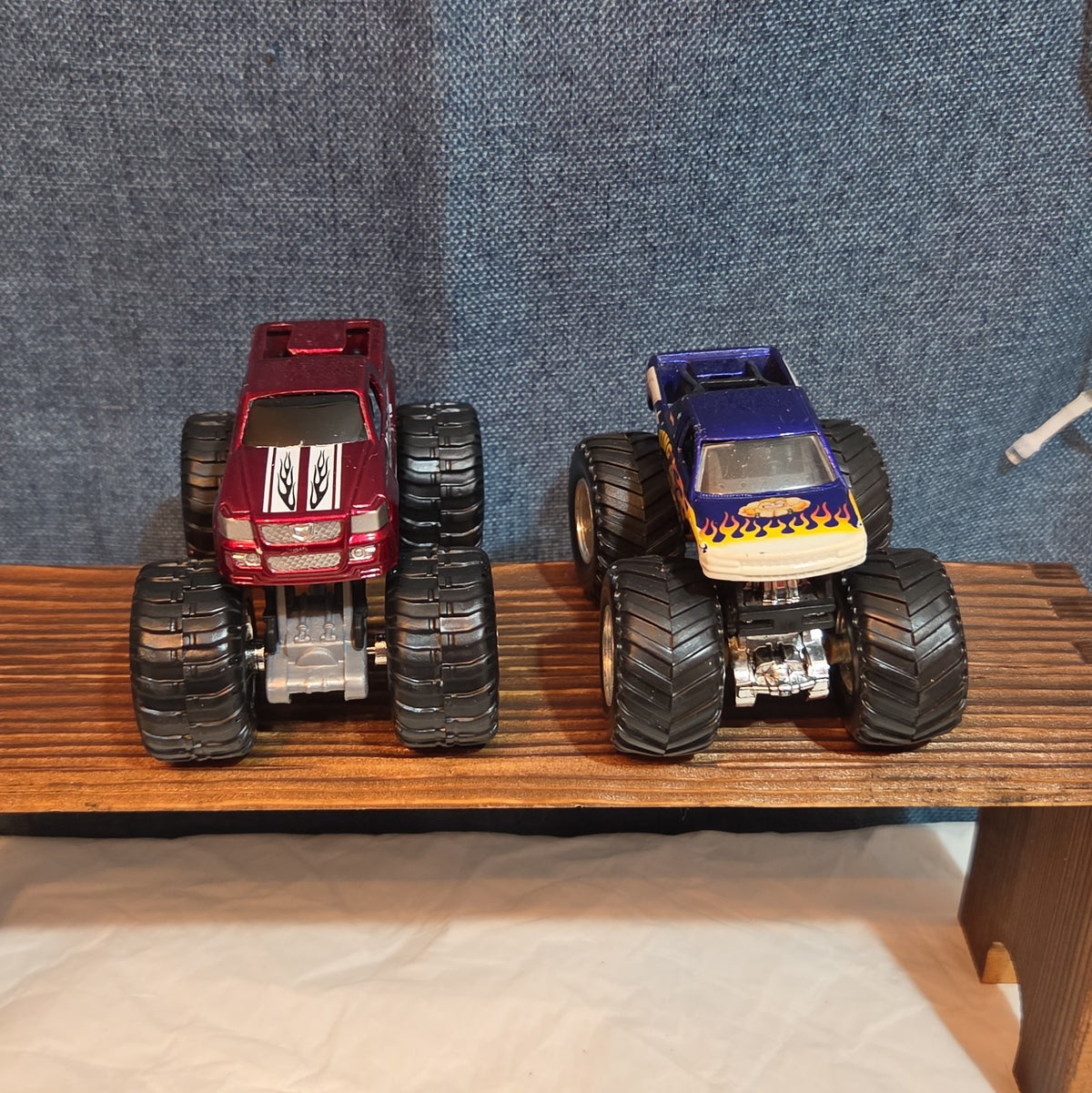 Hot Wheels Monster Trucks Race Bundle Crush Cars Diecast Y2K Mixed with Demo Car