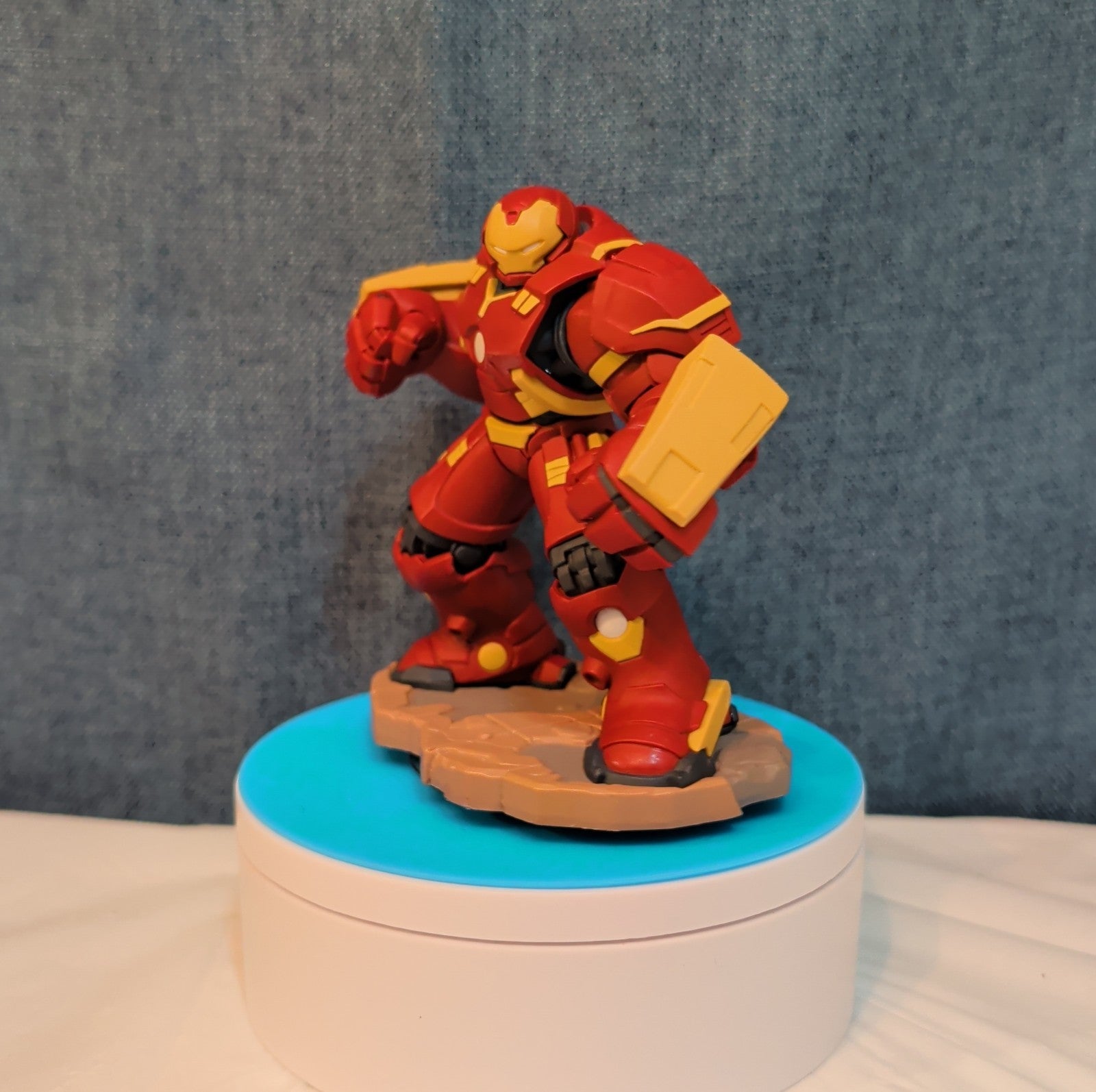 Disney Infinity 3.0 Hulkbuster Marvel Figure PVC Loose