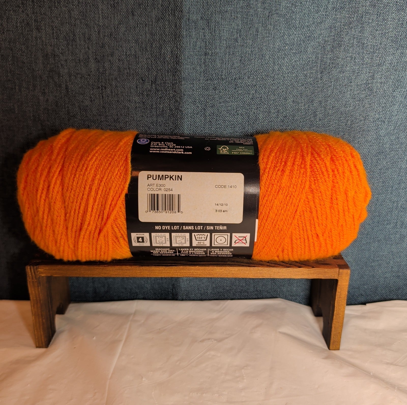 Red Heart Super Saver Pumpkin Orange Acrylic Yarn Cozy Fall NWT E300