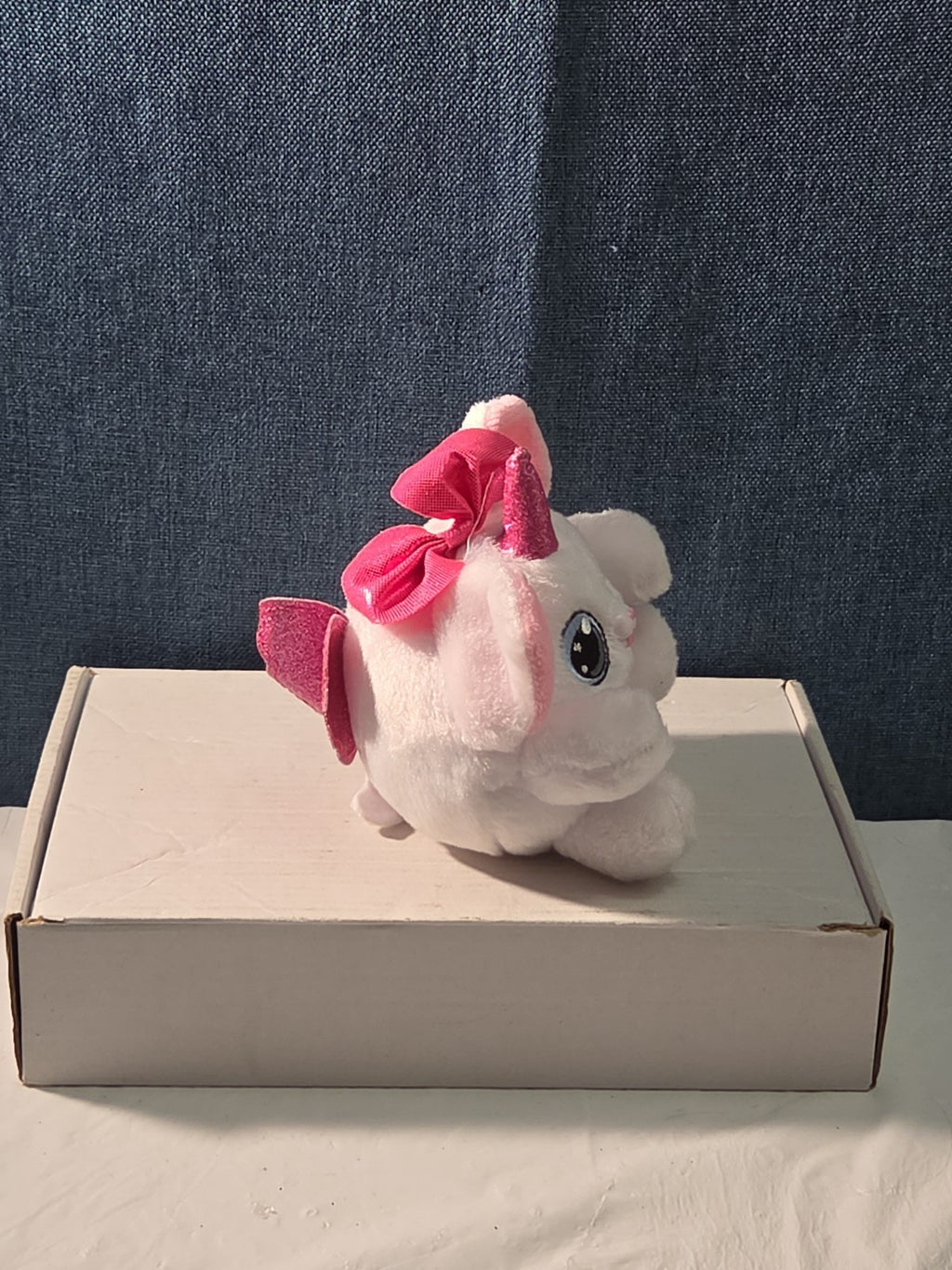 ZURU Rainbocorn Puppycorn Penny the Pug 5" Plush White Pink Bow Glitter Horn