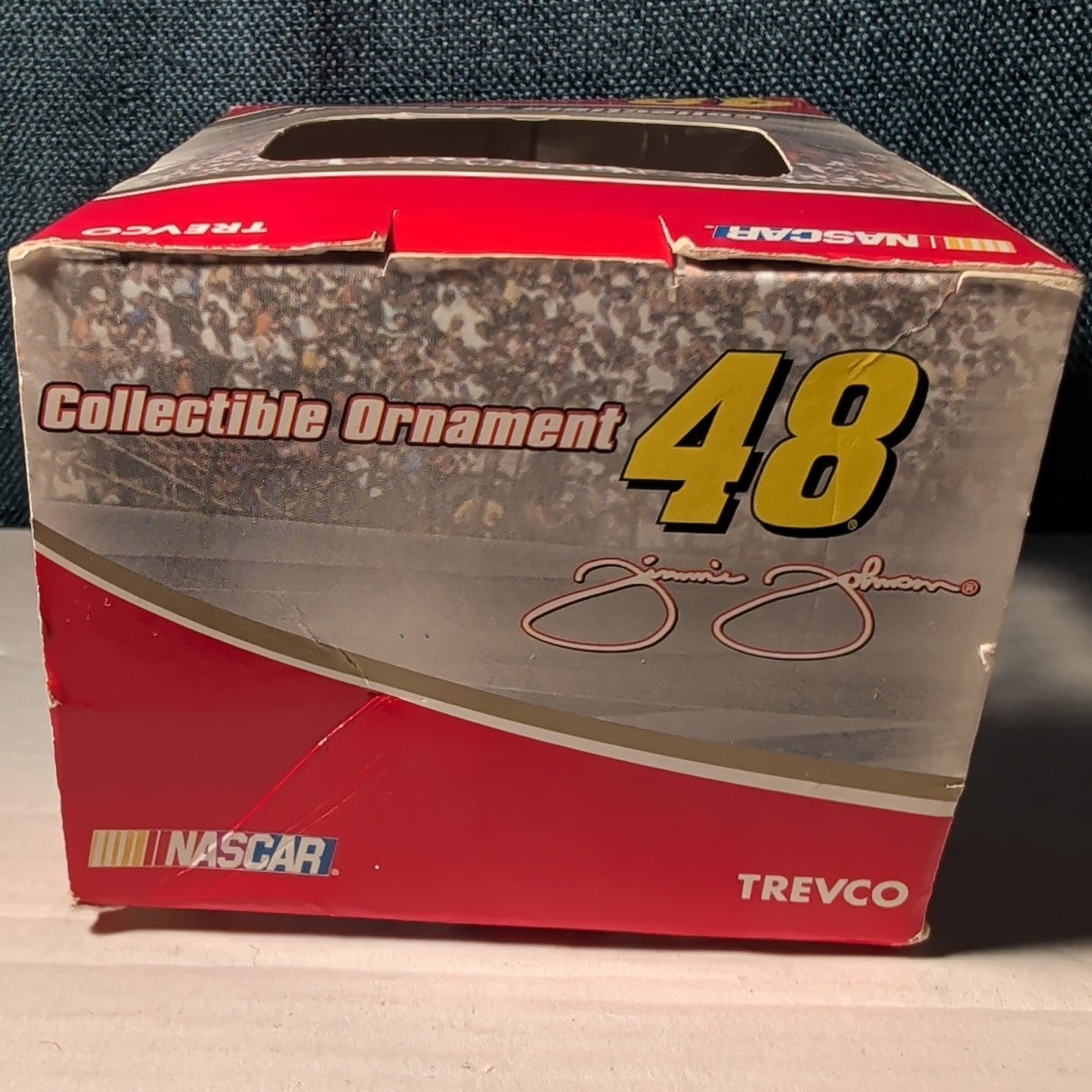 Jimmie Johnson 48 Lowe's 2005 Trevco Diecast Car Ornament NEW Distressed Box